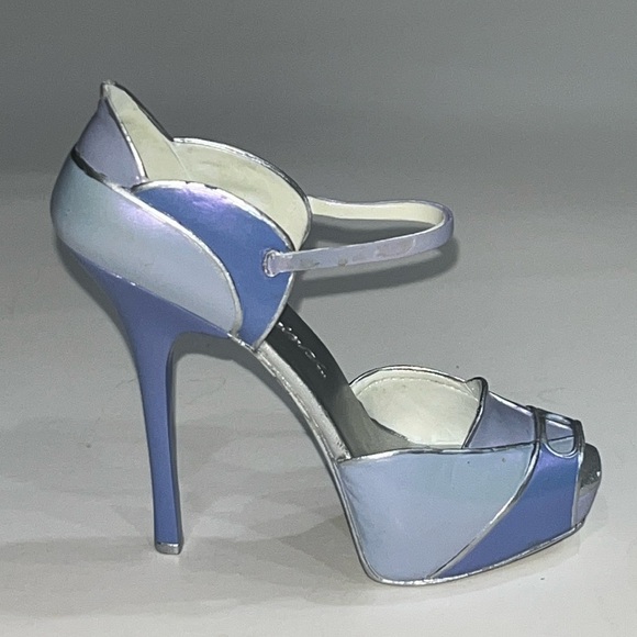JUST THE RIGHT SHOE, PETALS, ITEM# 810228, LORRAINE VAIL, 2008 - Picture 3 of 9